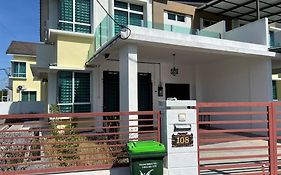 Roseeyou Homestay